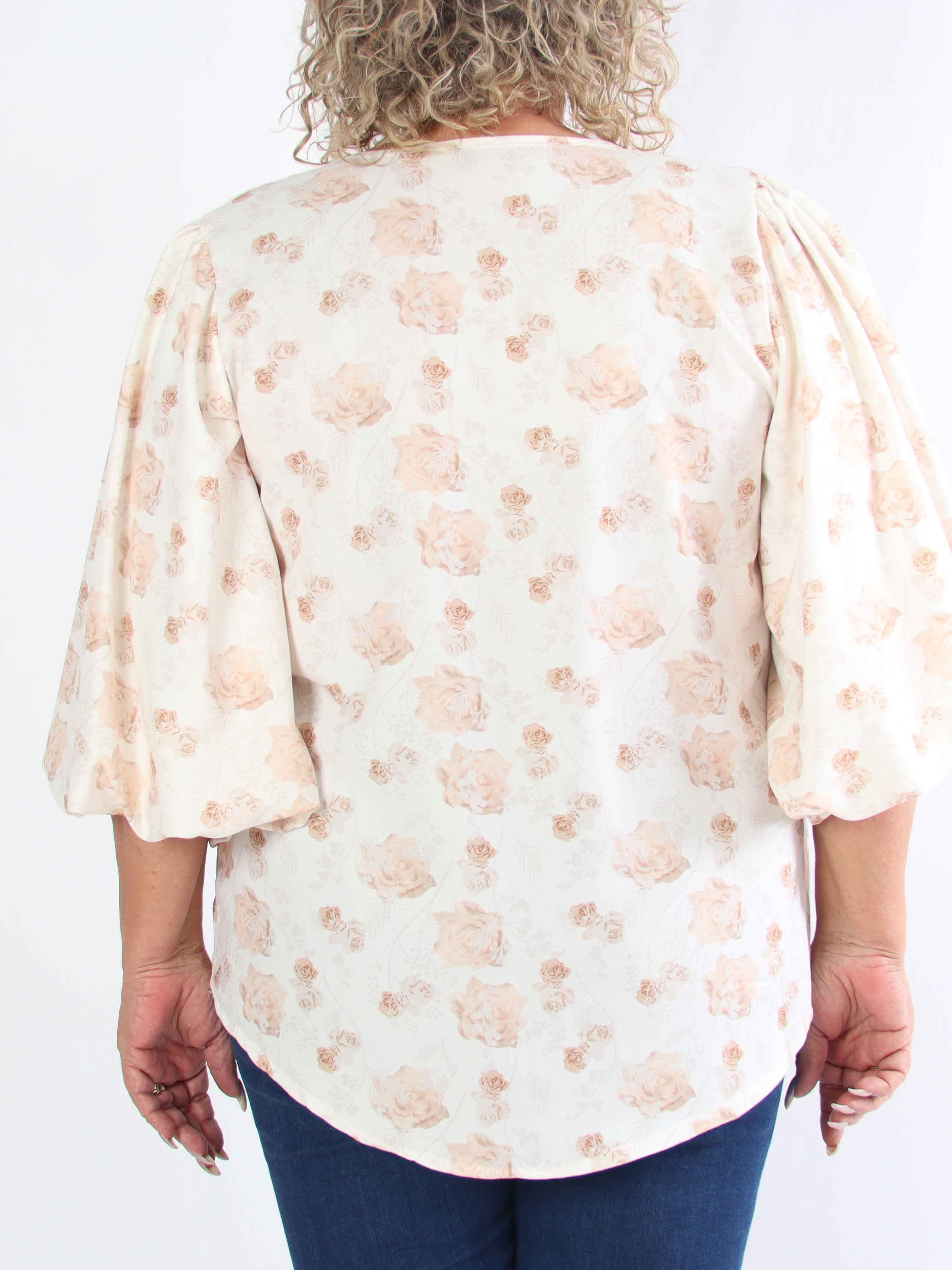 Lenora - Blomstret plus size tunika med pufærmer